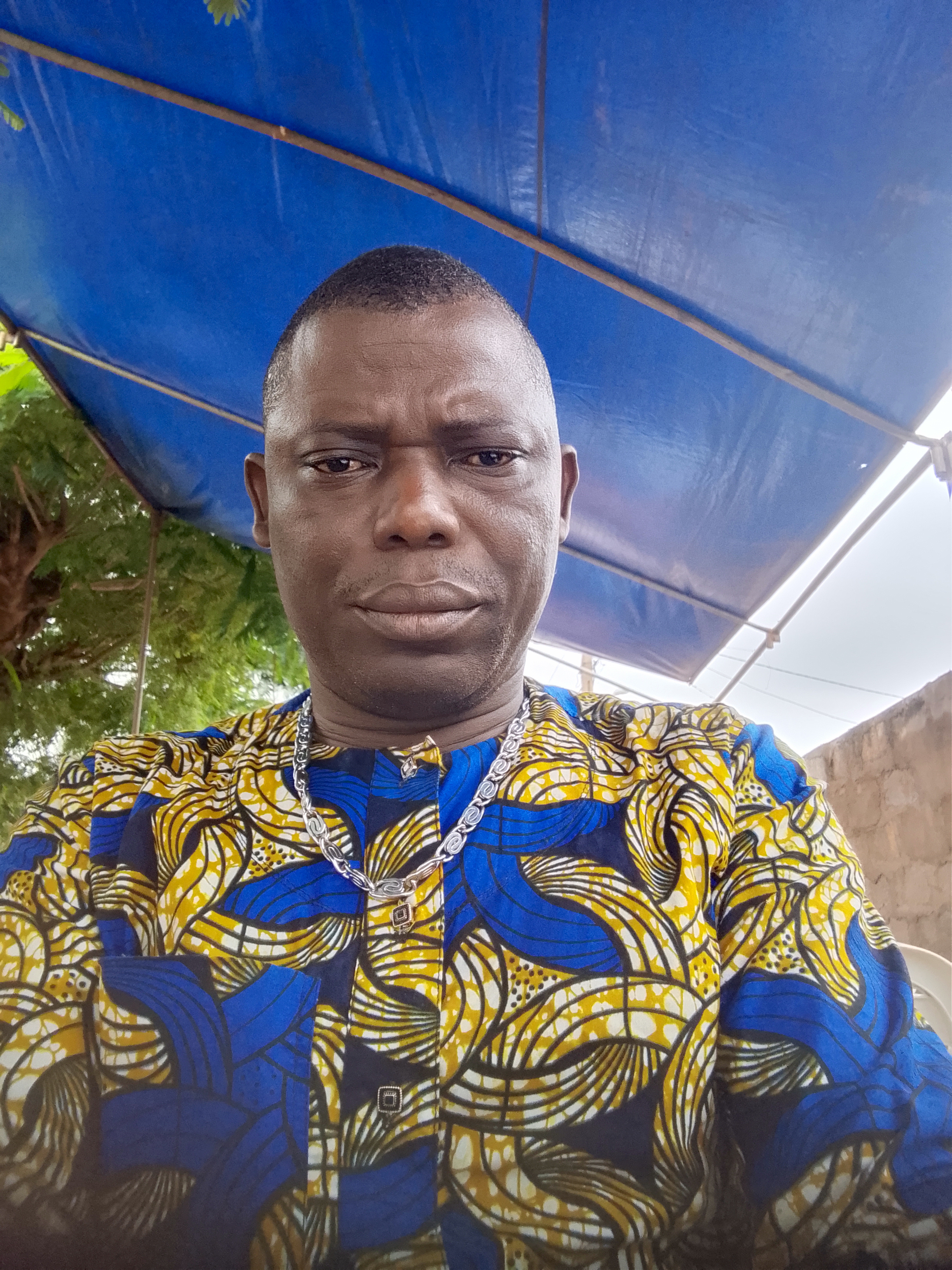 Mitondinou Raymond